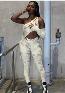White vixen set